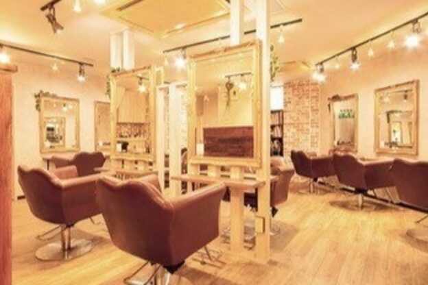 アグ ヘアー ガーデン2 舞鶴店(Agu hair garden2)1