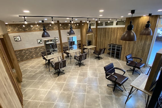 アグ ヘアー フロット 滋賀堅田店(Agu hair flot)