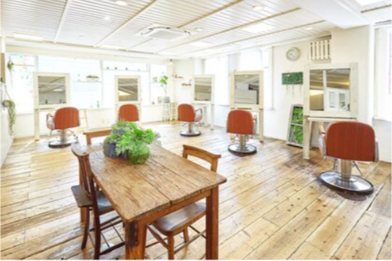 Agu. hair（株式会社　ａｇｉｒ）画像1