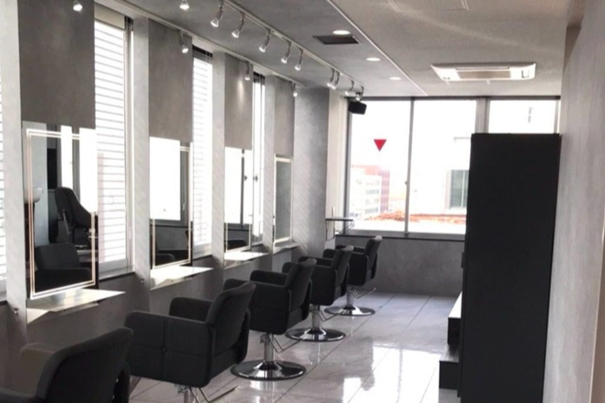 シーエスメイドバイシャチュー 姫路店(CS made by SHACHU)1