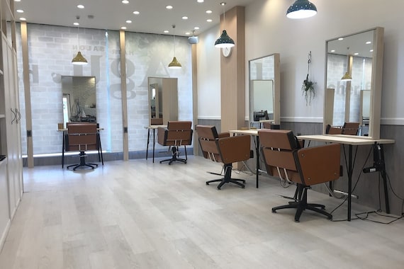 アグ ヘアー シェリー 近江八幡店(Agu hair cherie)