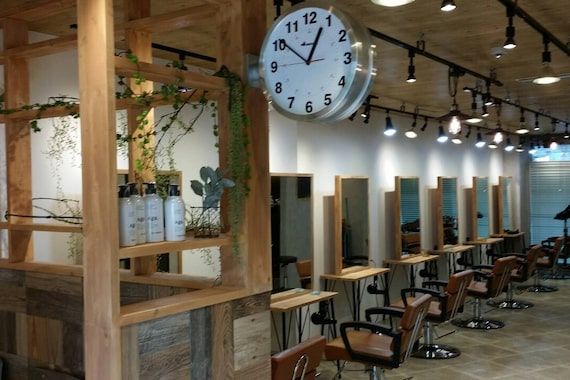 アグ ヘアー ローレン 守山店(Agu hair loren)