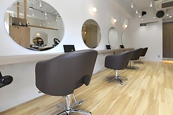 コードライン 箱崎宮前店(CODE.LINE)