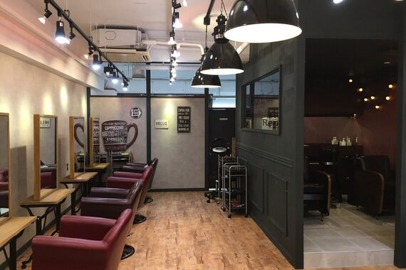 アグ ヘアー フローラ 草津店(Agu hair flola)