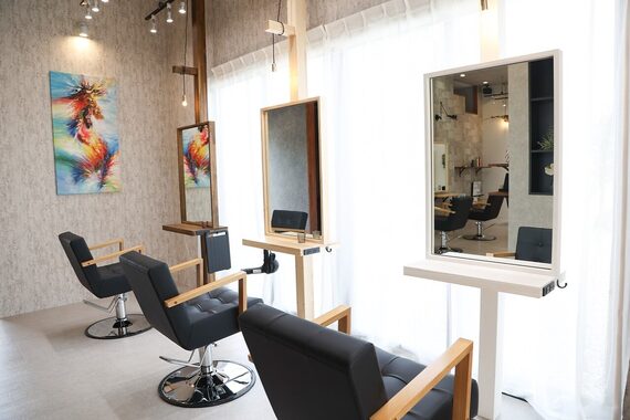 アグ ヘアー デン 新潟江南区店(Agu hair den)