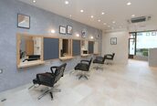 アグ ヘアー メンシス 小牧店(Agu hair mensis)