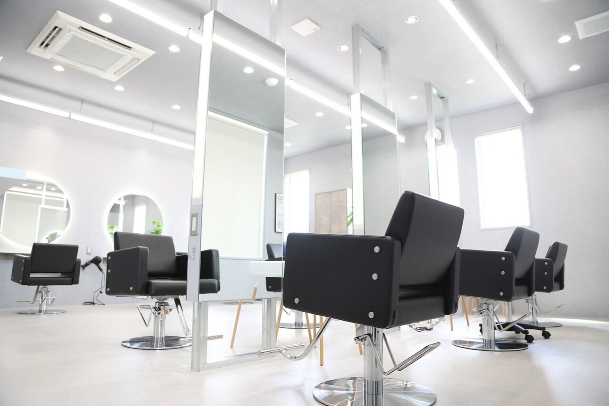 アグ ヘアー ワース 新発田ミッドタウン小舟店(Agu hair worth)1