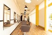 アグ ヘアー ノワール 桑名店(Agu hair noir)