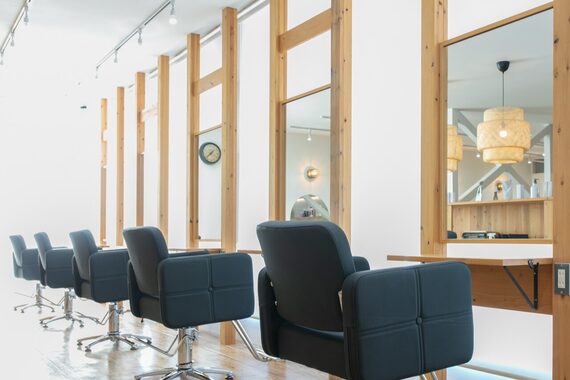 アグ ヘアー キュレル 松阪店(Agu hair CUREL)