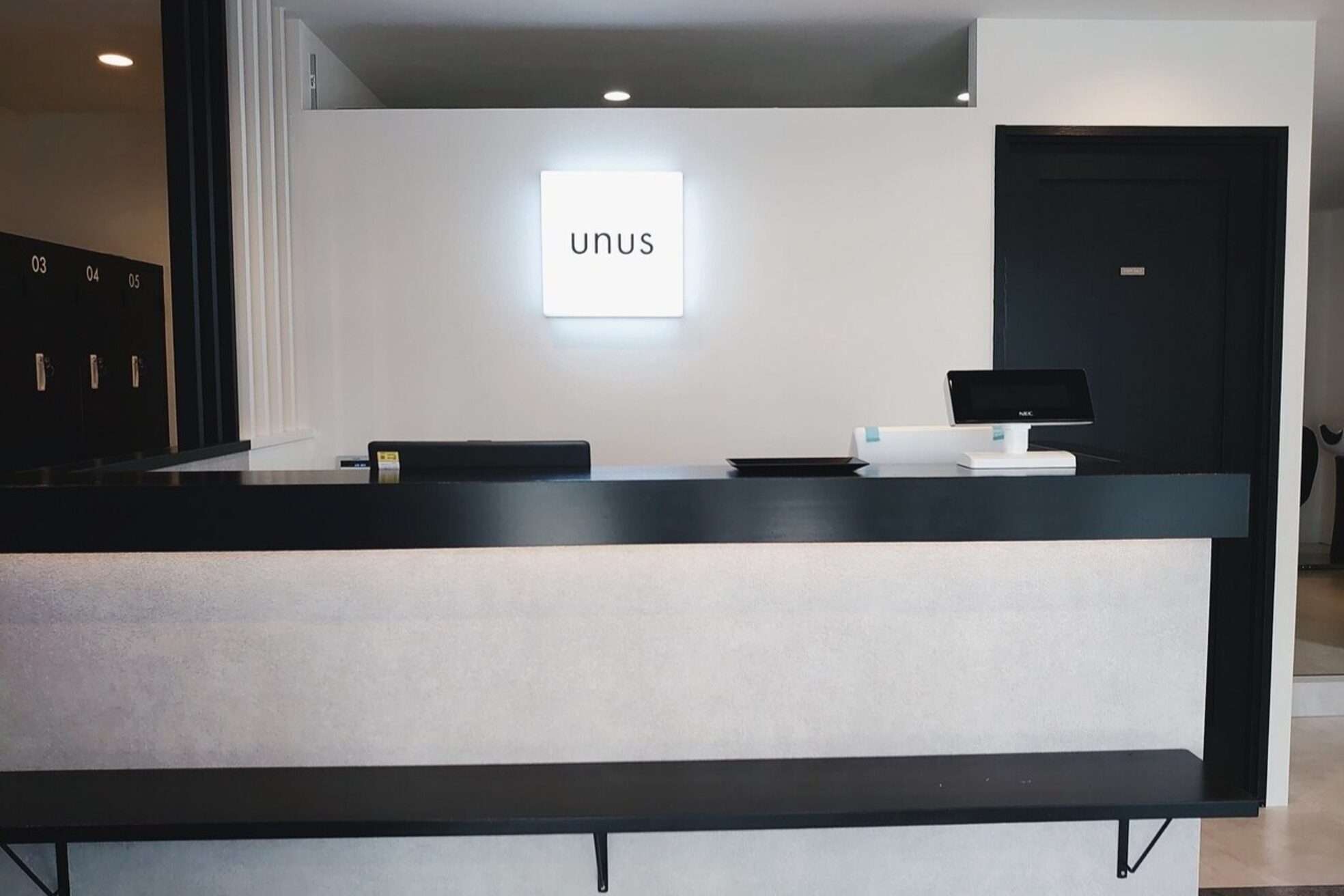 アグ ヘアー ウーヌス 名張店(Agu hair unus)6