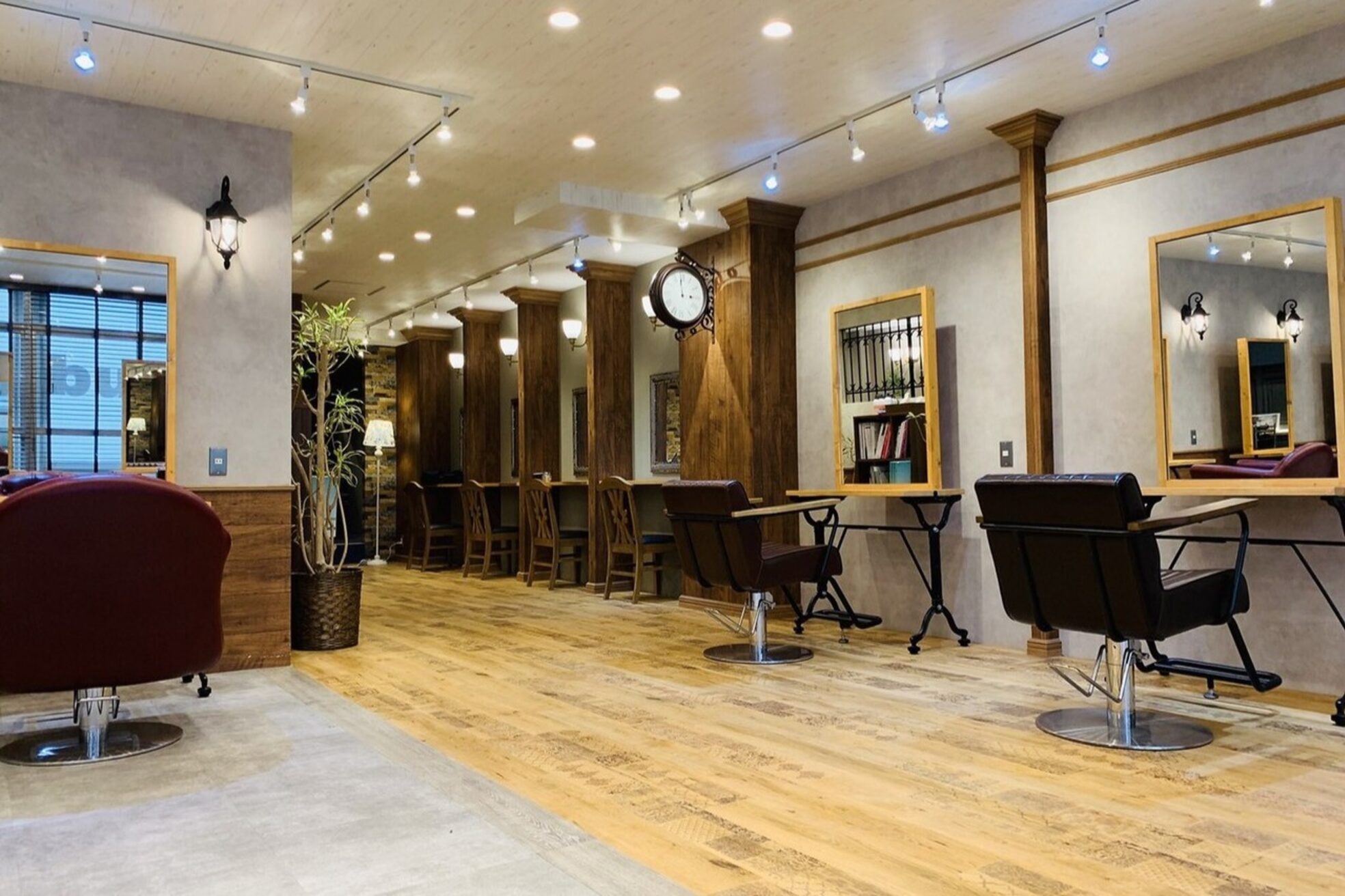 アグ ヘアー ロブ 岡山店(Agu hair robu)1