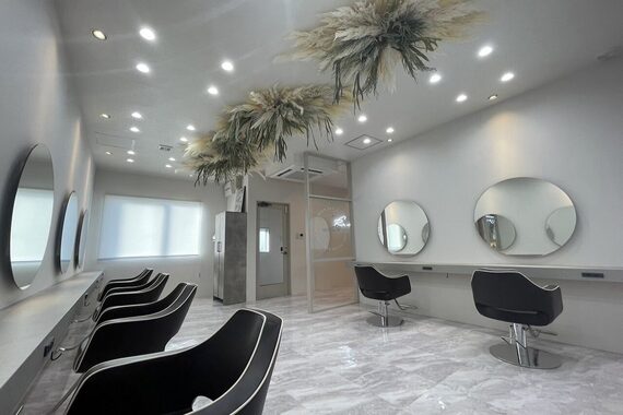 アグ ヘアー ラム 御坊店(Agu hair Ramu)