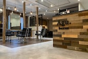 アグ ヘアー ブクシス 貝塚店(Agu hair buxus)