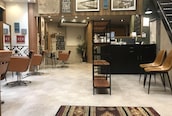 アグ ヘアー ワール イオン徳島前店(Agu hair whirl)