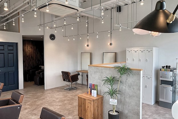 アグ ヘアー アール 和歌山ガーデンパーク駅前店(Agu hair ar)1