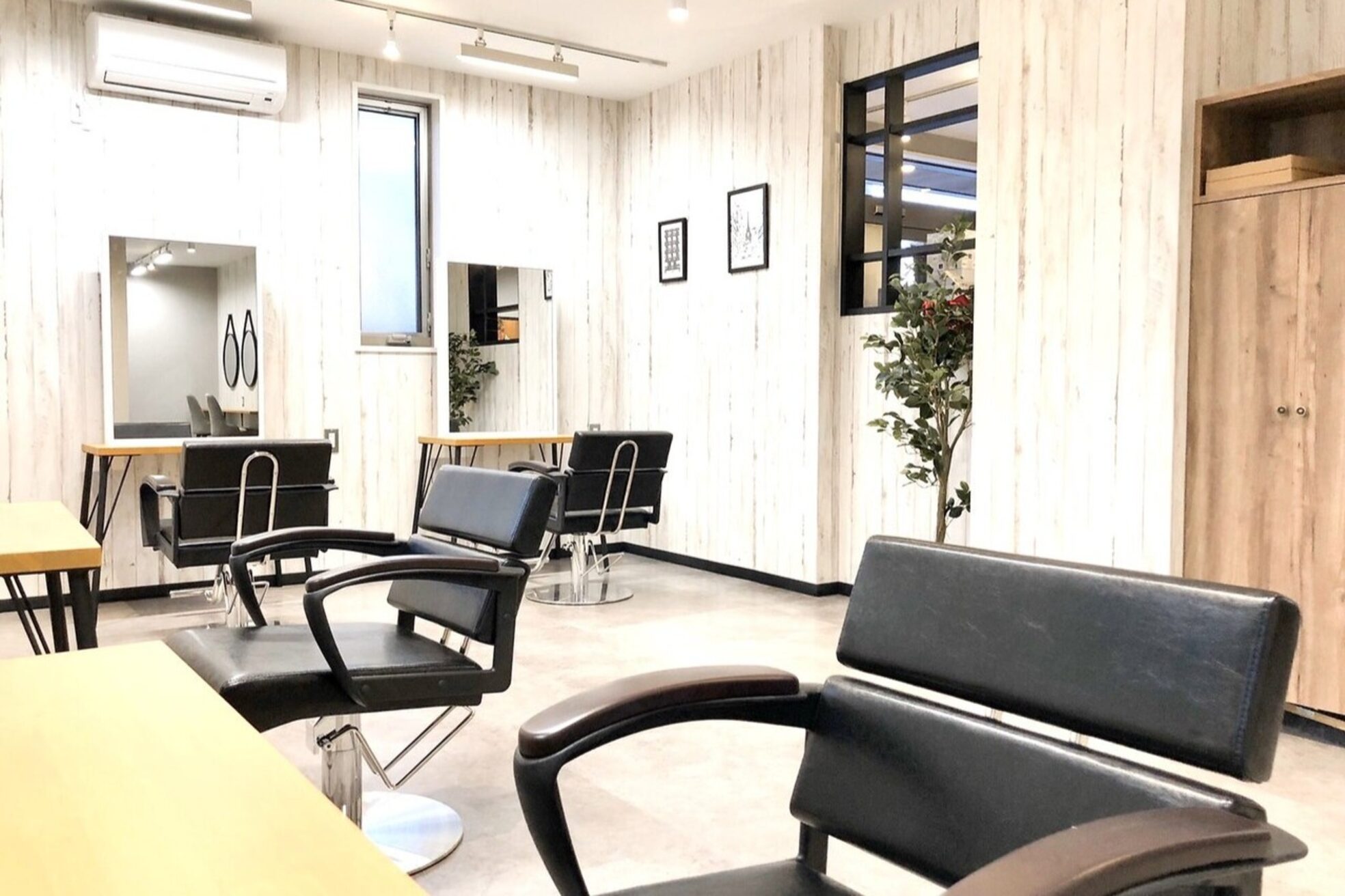 アグ ヘアー カナ 気仙沼店(Agu hair qana)1