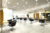 アグ ヘアー シアン 寒河江店(Agu hair xian)