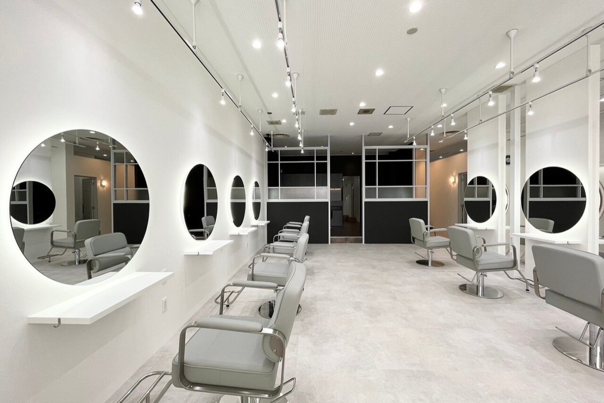 アグ ヘアー プティ 旭川大町店(Agu hair petit)2