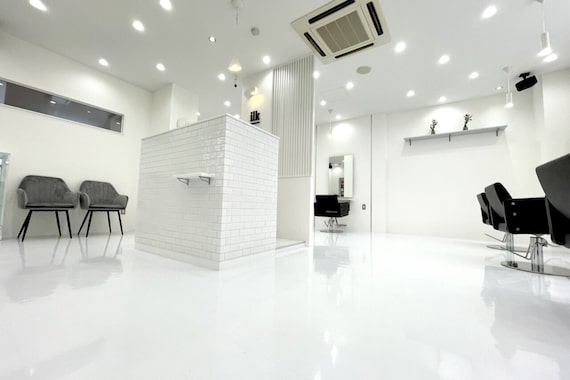 アグ ヘアー イルク 網走TSUTAYA店(Agu hair ilk)