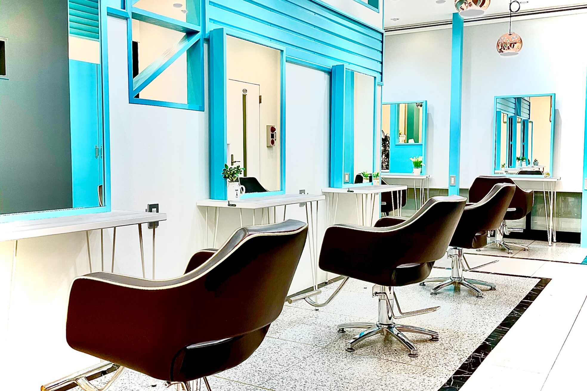 アグ ヘアー ルタ 福知山店(Agu hair ruta)1