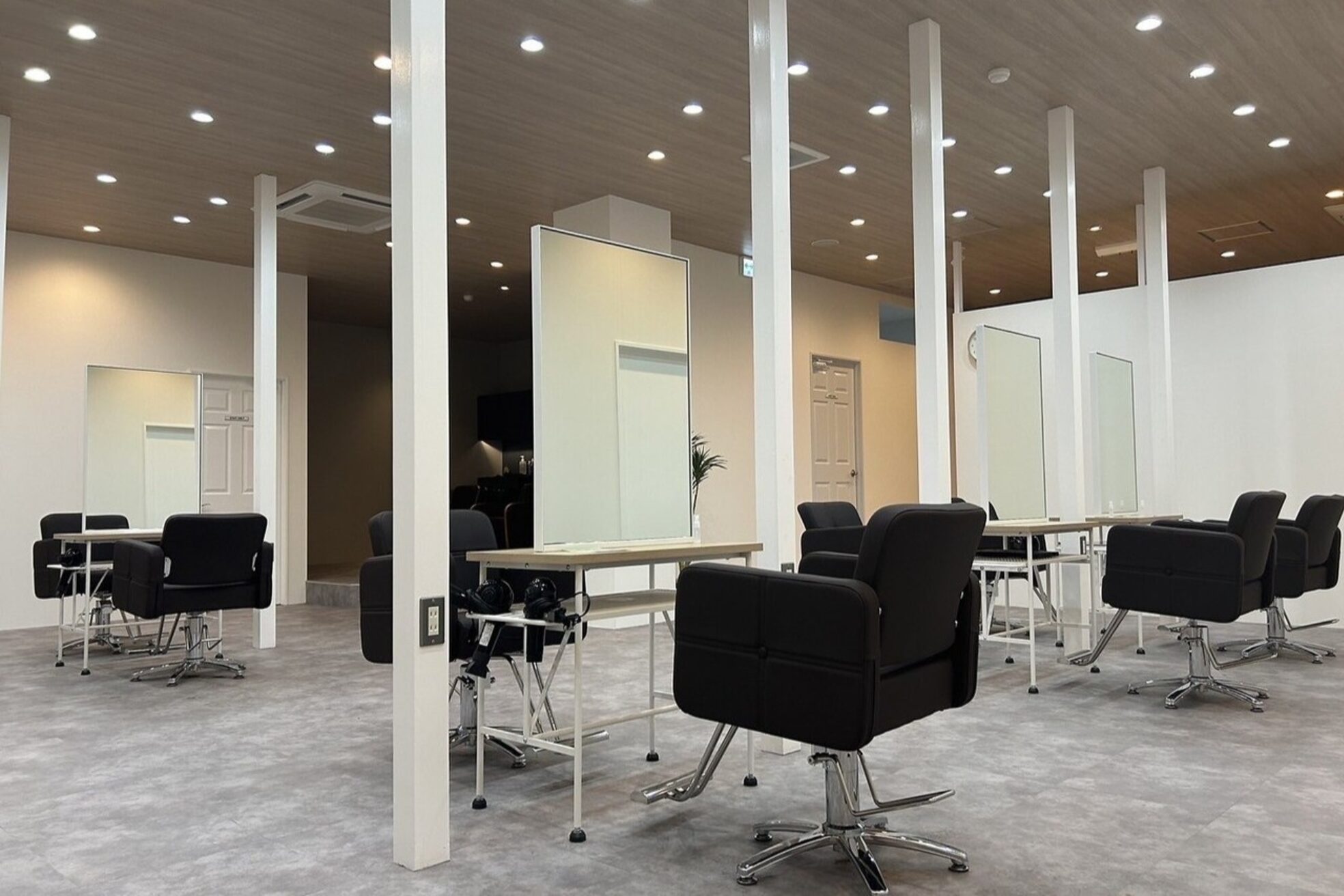 アグ ヘアー ムータ 大牟田店(Agu hair muta)1