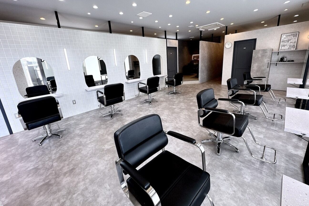 Agu. hair（株式会社　ＫＥＳＨＩＫＩ）画像1