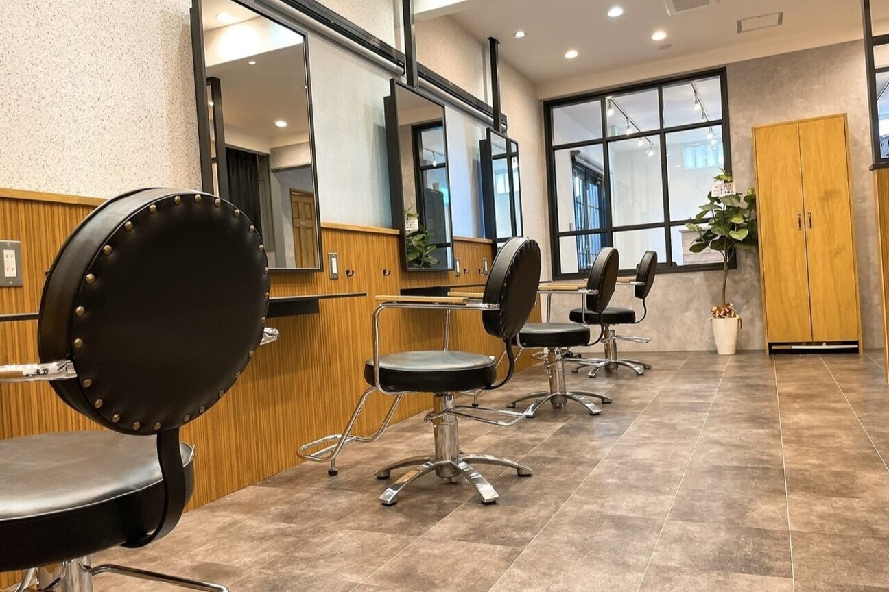 Men’ｓ hair salon First（株式会社　ＫＥＳＨＩＫＩ）画像1