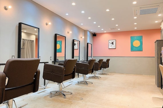 アグ ヘアー ウィンド 国母店(Agu hair wind)