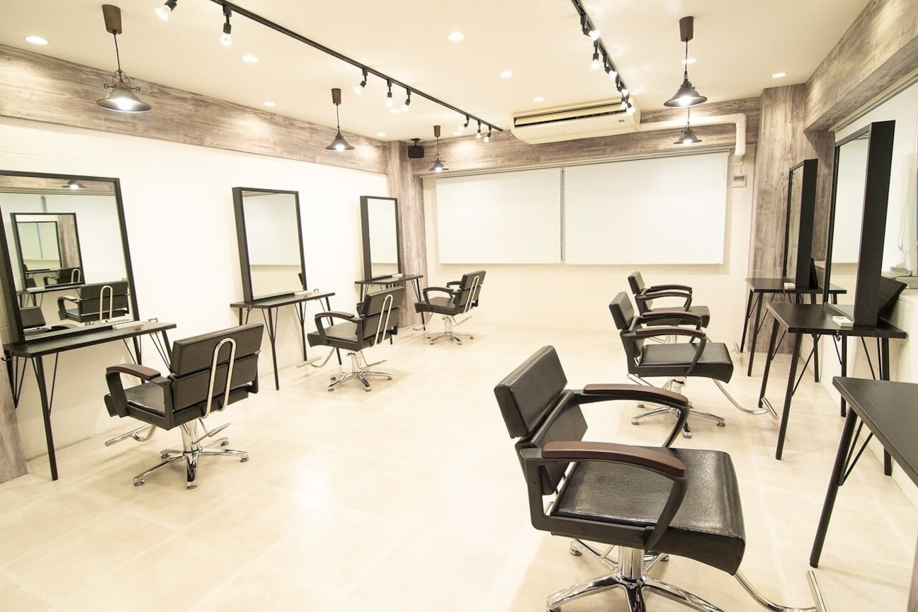 Agu. hair（株式会社　ヴェルデ）画像1