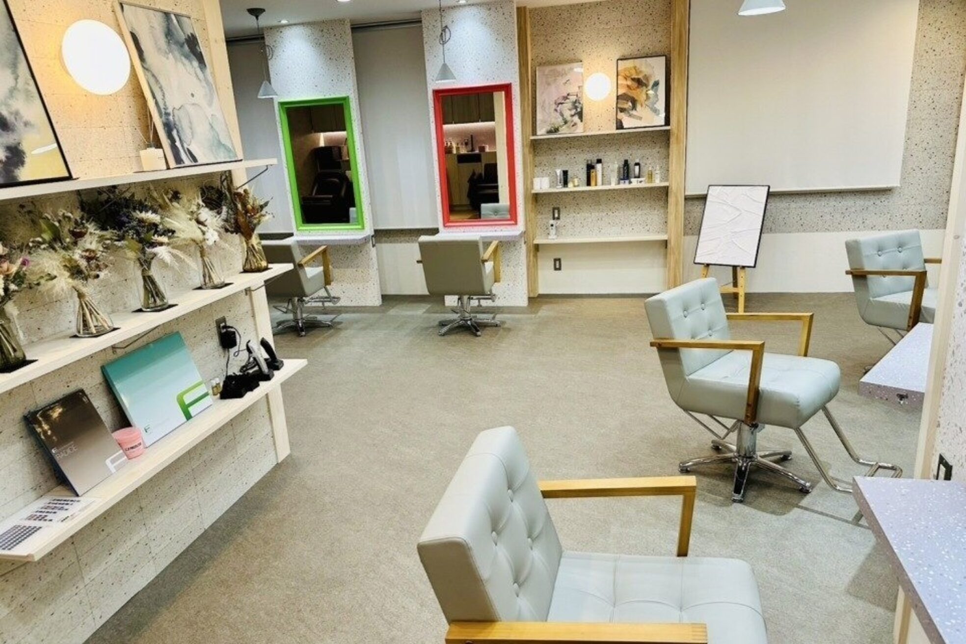 アグ ヘアー ロナ 白石バイパス店(Agu hair lona)1
