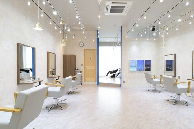 アグ ヘアー アノン サンデー卸町店(Agu hair anone)1