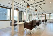 アグ ヘアー ジャスパー 青春通り店(Agu hair jasper)