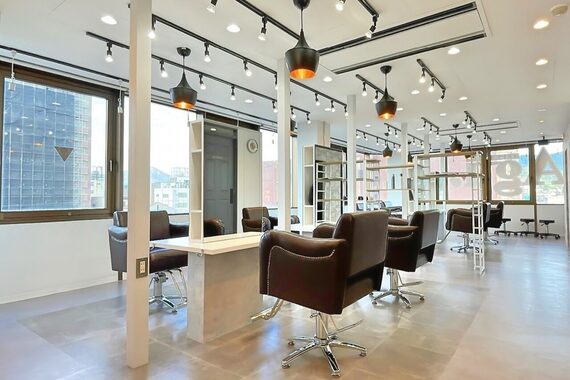 アグ ヘアー ジャスパー 青春通り店(Agu hair jasper)