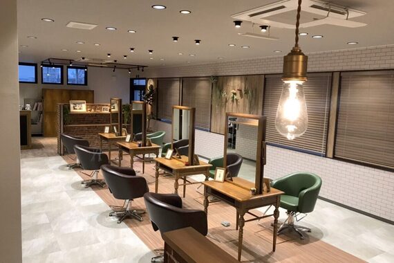 アグ ヘアー ゲイル 三沢店(Agu hair gale)