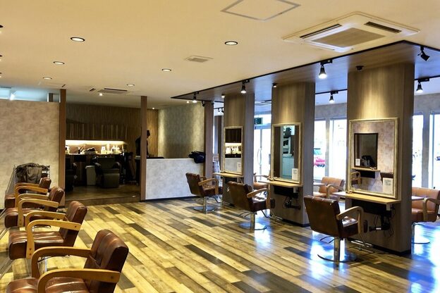 アグ ヘアー ベイル 弘前城東店(Agu hair veil)1