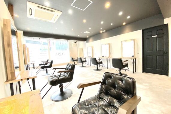 アグ ヘアー エレナ 佐世保店(Agu hair elena)