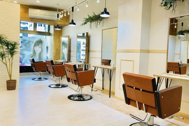 アグ ヘアー パルフェ 奈良駅前店(Agu hair parfait)1
