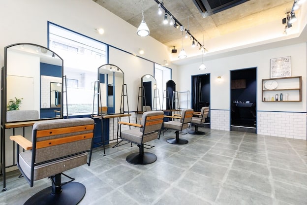 アグ ヘアー アモ 板宿店(Agu hair amo)1