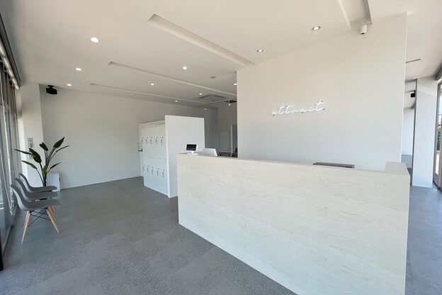 アグ ヘアー アトレ 宮崎フェニックスガーデン店(Agu hair attrait)1