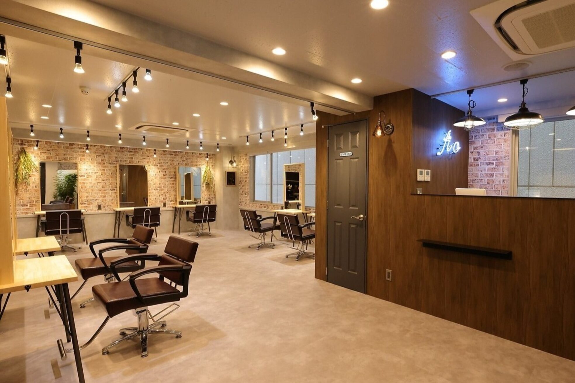 アグ ヘアー フィオ 南浦和店(Agu hair fio)1