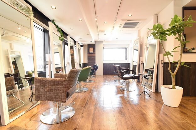 アグ ヘアー シータ 大宮店(Agu hair theta)1