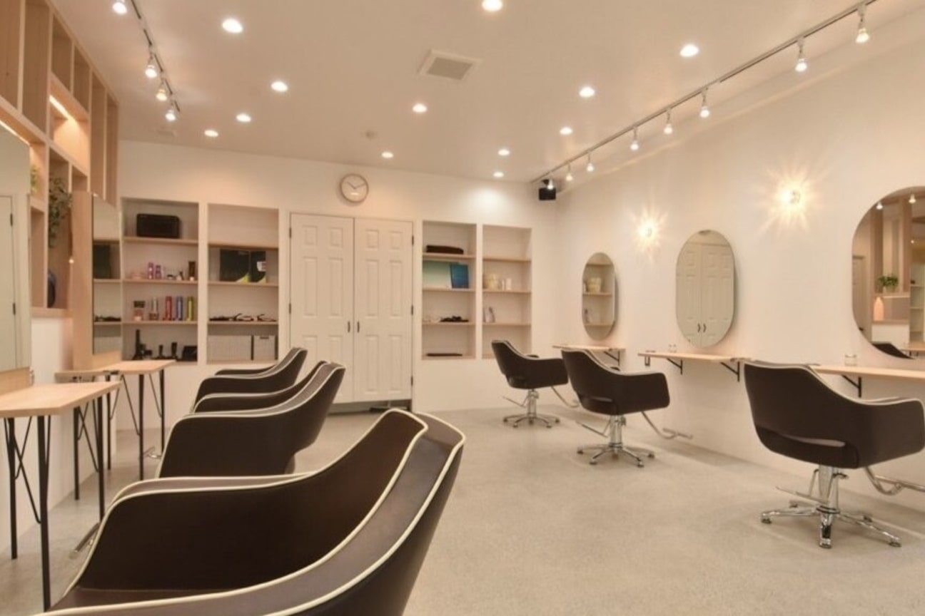 Agu. hair(株式会社 pleasure)画像1