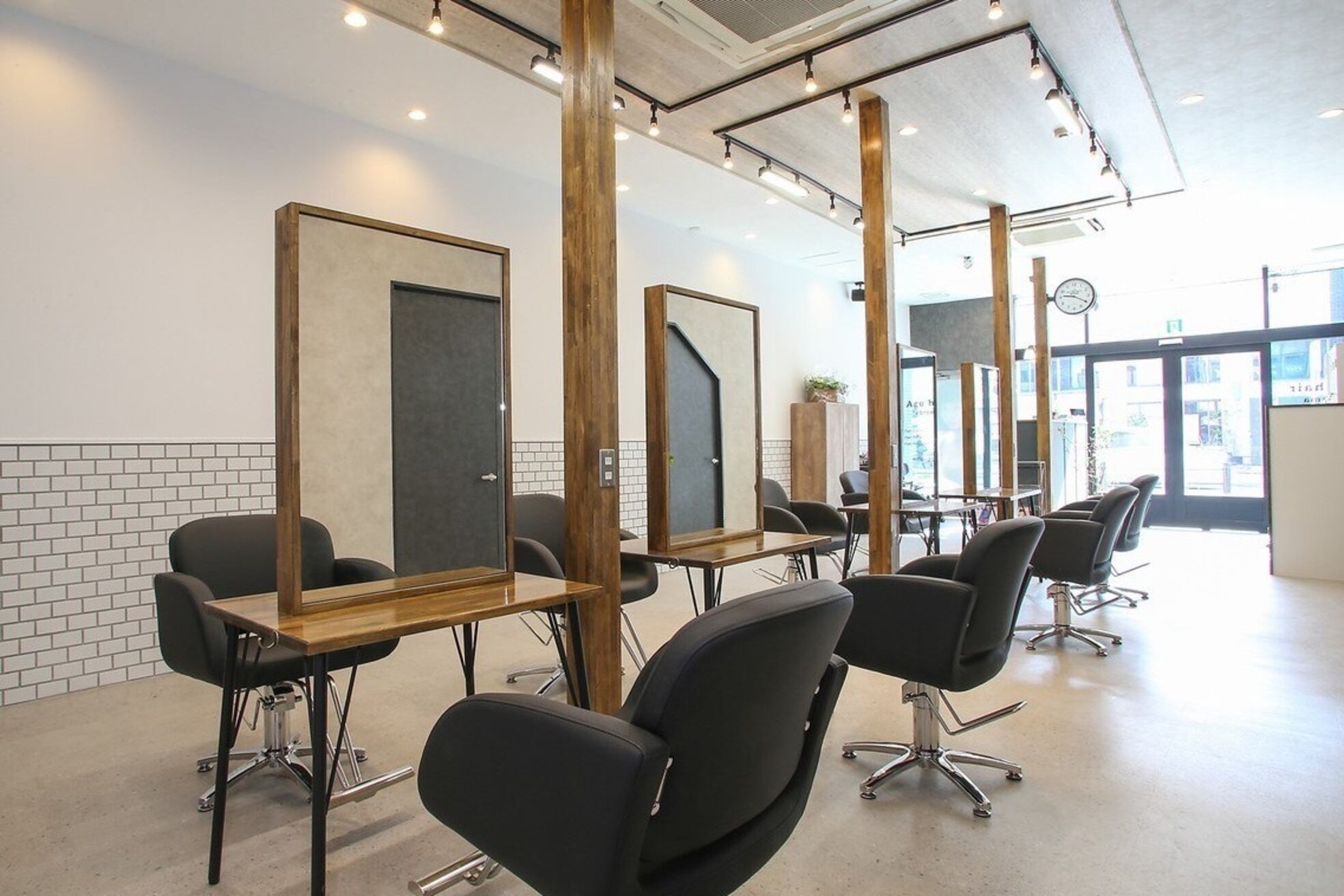 アグ ヘアー クロマ 黒崎店(Agu hair chroma)1