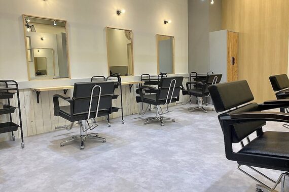 アグ ヘアー ルフレ 栗東店(Agu hair reflet)