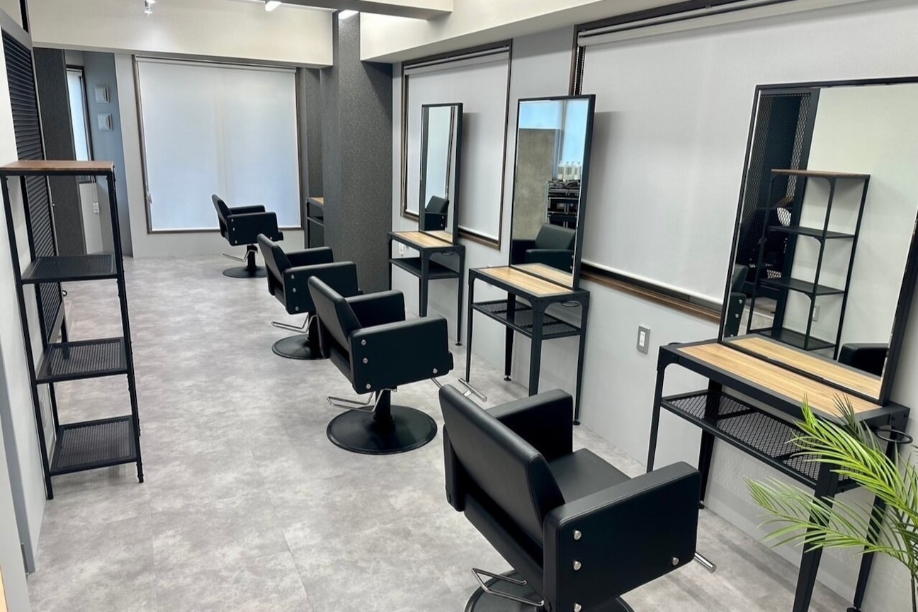 Men’s hair salon First(株式会社 b-light)画像1