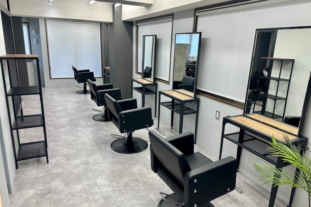 ファースト 三宮店(First)1