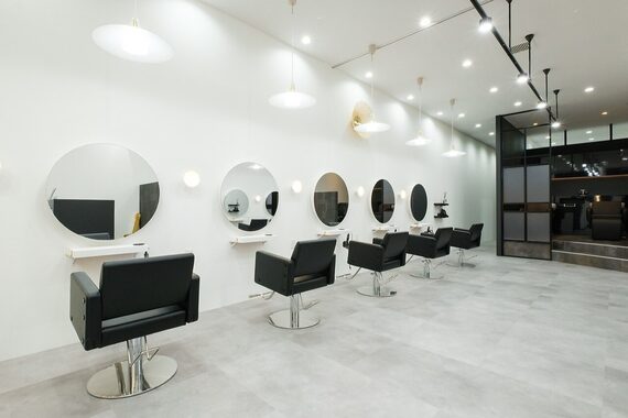 アグヘアージンズ 野々市2号店(Agu hair zings)