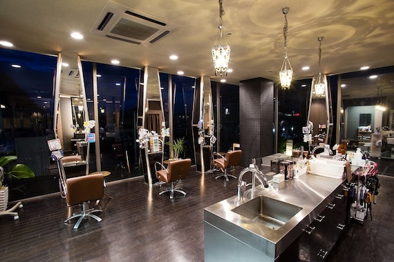 サロンドボウテ(salon de beaute')