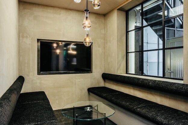 トイロ 新宿(Toiro)4