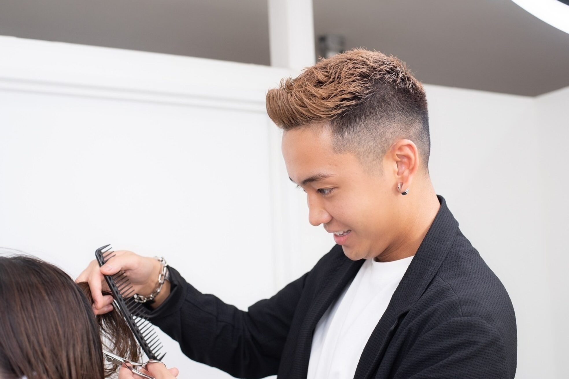 アンダーバーホワイト 天神店(_WHITE)9